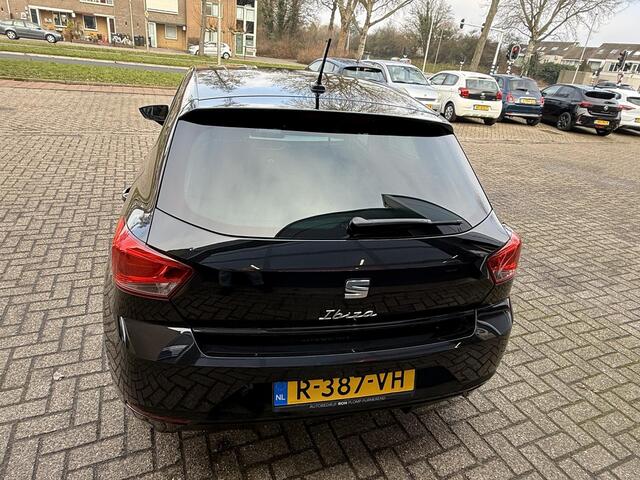 Seat IBIZA 1.0 EcoTSI Style Business Intense / Airco/ Navigatie/ Cruise/ Digitaal displ/ PDC/ Apple carplay/ LED/ LMV