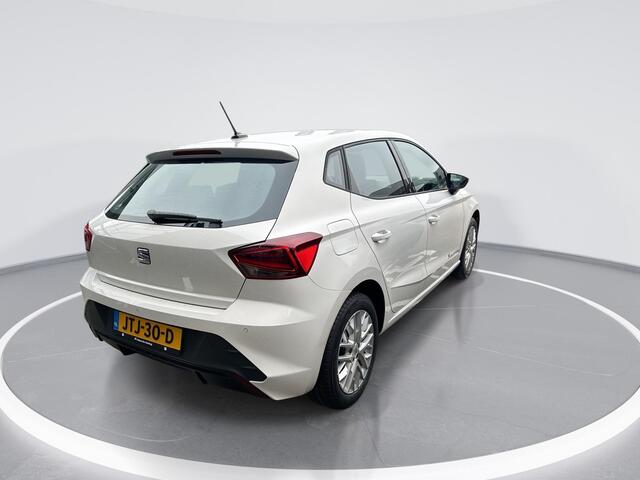 Seat IBIZA 1.0 EcoTSI Style 95PK l Draadloos telefoonlader l 16" Lichtmetalen velgen