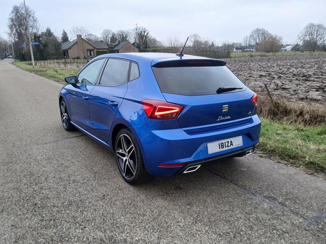 Seat IBIZA 1.0 EcoTSI FR Business Intense + Navigatie + 18 inch + Camera, 30.000 k.m.!!