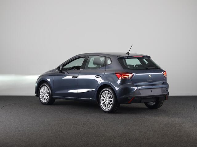 Seat IBIZA SEAT Ibiza Style plus 1.0 EcoTSI 95 pk Magnetic Tech Metallic | Park Assist | Apple Carplay | Cruise control