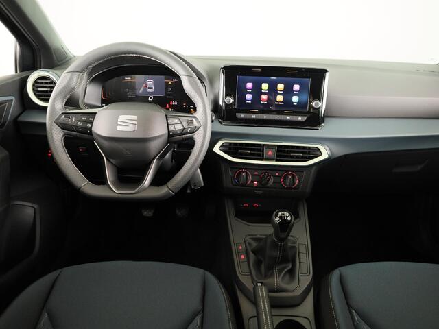 Seat IBIZA SEAT Ibiza Style plus 1.0 EcoTSI 95 pk Magnetic Tech Metallic | Park Assist | Apple Carplay | Cruise control