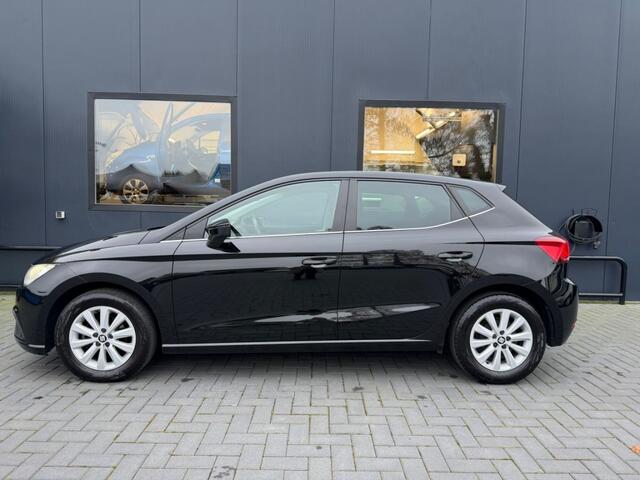 Seat IBIZA 1.0 TSI Style Business Intense / Carplay / Cruisecontrol / Camera / Pdc / Navi