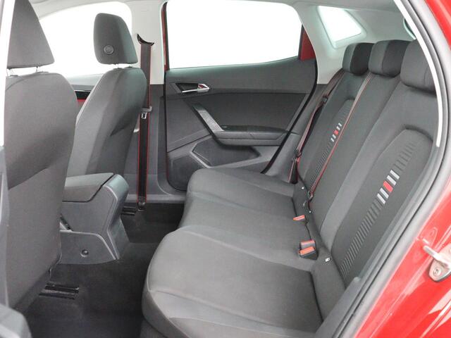 Seat IBIZA 1.5 TSI FR EVO Intens | Panoramadak | Adaptive cruise | Camera | Carplay | Full LED | 18'' | Climate control | Navigatie