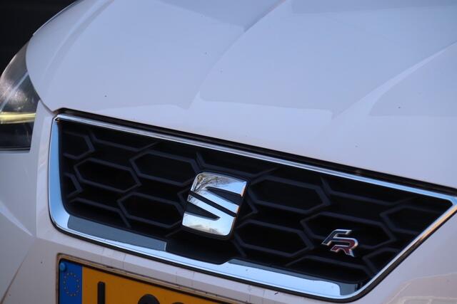 Seat IBIZA 1.0 TSI FR Business Intense Plus, Pano, Camera, Stoelverwarming