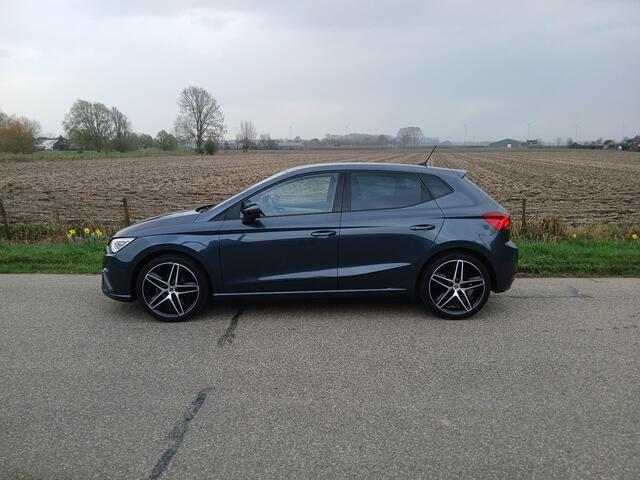 Seat IBIZA 1.0 EcoTSI FR Business Intense + 18 inch + Camera etc. etc.