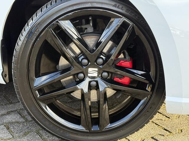 Seat IBIZA 1.0 EcoTSI FR Plus Connect | Pano | ACC | Camera | Keyless | LED