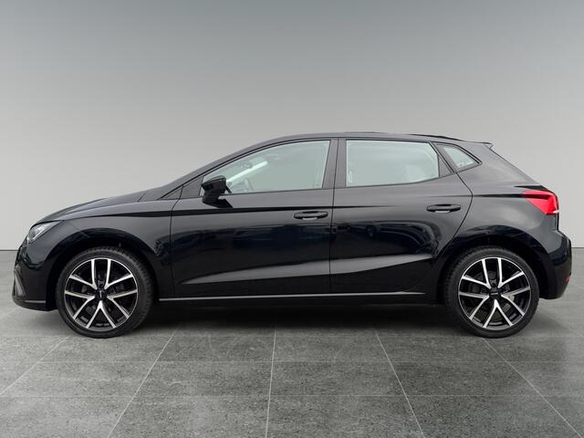 Seat IBIZA 1.0 EcoTSI Style Verwarmbare voorstoelen | Apple carplay & Android auto | Parkeersensoren achter