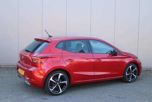 Seat IBIZA 95PK EcoTSI FR Business Intense Navigatie/Camera/Stoelverwarming/Full-LED