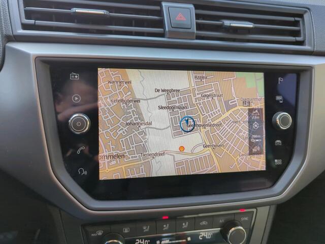 Seat IBIZA 1.0 TSI Style Business Intense Trekhaak Navigatie Camera Android/Carplay