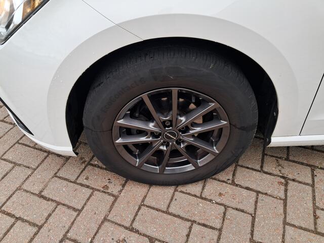 Seat IBIZA 1.0 MPI Reference | Airco | Cruise control | LM Velgen | Ndl auto | Lage km stand! | Trekhaak | RIJKLAARPRIJS INCL 12 MAANDEN GARANTIE EN BEURT