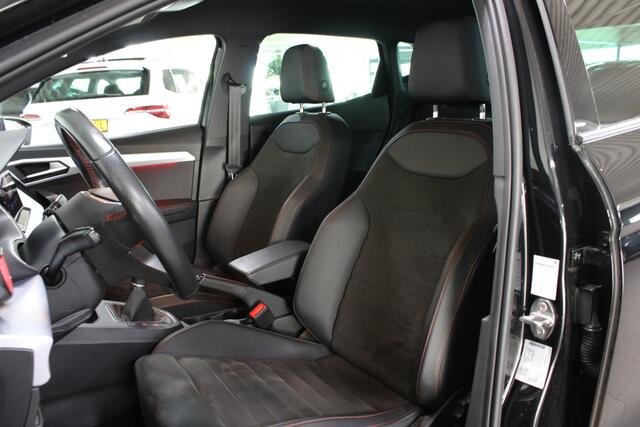 Seat IBIZA 1.0 EcoTSI FR Business Intense / Full led / Navigatie / Stoelverwarming /