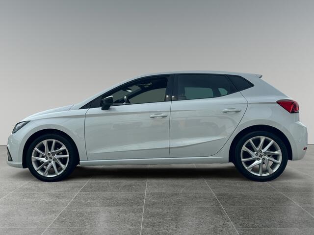 Seat IBIZA 1.0 115pk EcoTSI FR Business Connect Parkeersensoren achter | App-connect | Velgen 'Dynamic', 17 inch lichtmetaal