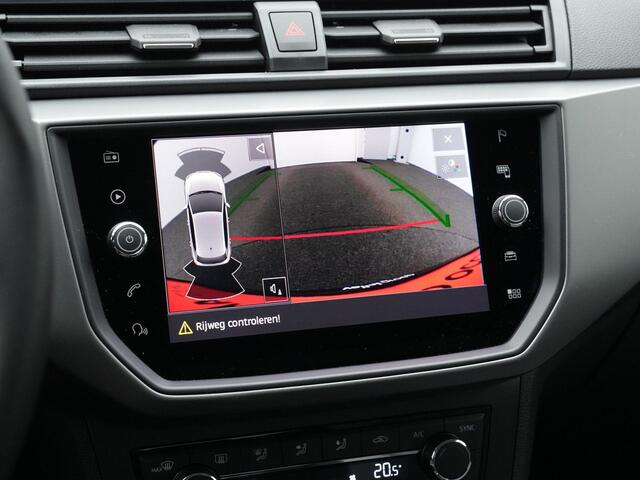 Seat IBIZA 1.0 TSI 95 pk Style Business Intense | Achteruitrijcamera | Navigatie | Cruise Control | Apple Carplay