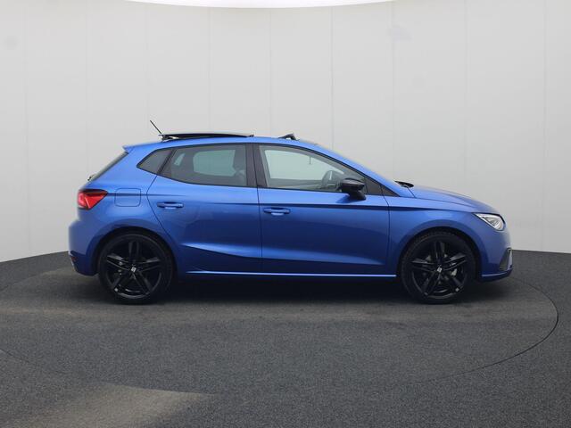 Seat IBIZA 1.0EcoTSI/115PK FL FR Black Pack DSG · Panoramadak · Alcantara · Stoelverwarming · Camera + Parkeersensoren · Garantie t/m 30-05-2027
