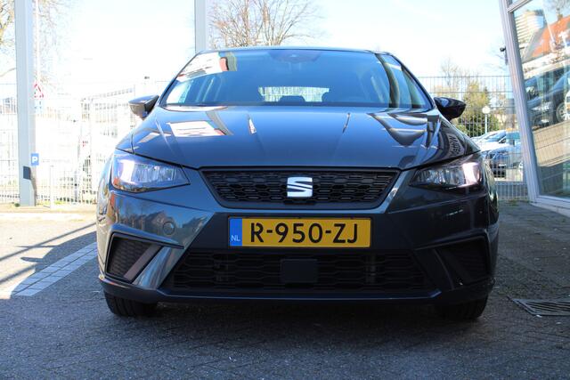 Seat IBIZA 1.0 EcoTSI 95pk Style / Navigatie by APP / Parkeersensoren A / LED / LM velgen 15 inch P4
