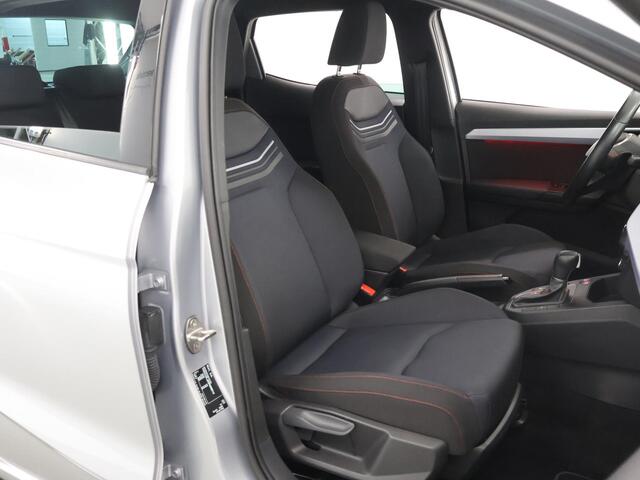 Seat IBIZA 1.0 EcoTSI FR | LED | Virtual Cockpit | Apple CarPlay/Android Auto | Camera | Sportstoelen | Stoelverwarming | Climate Control | Cruise Control |