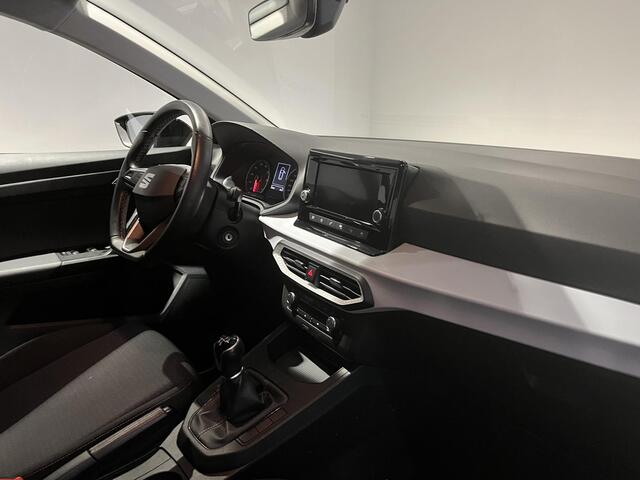 Seat IBIZA 1.0 EcoTSI Style Parkeersensoren Achter|Applecarplay Androidauto|Cruisecontrol