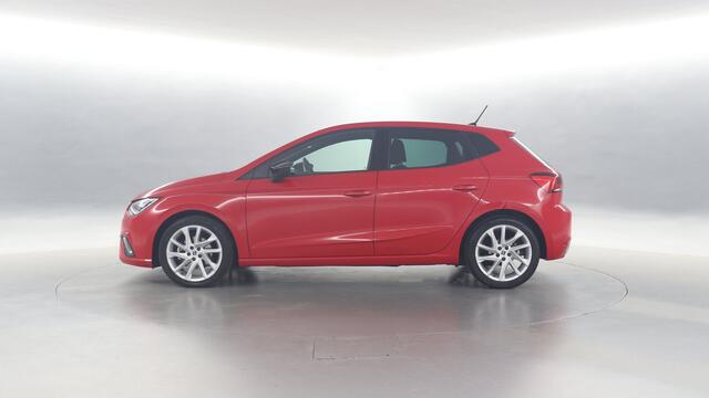 Seat IBIZA 1.5 TSI 150pk FR Sport DSG / Navigatie via App Connect / Full-LED / Parkeersensoren