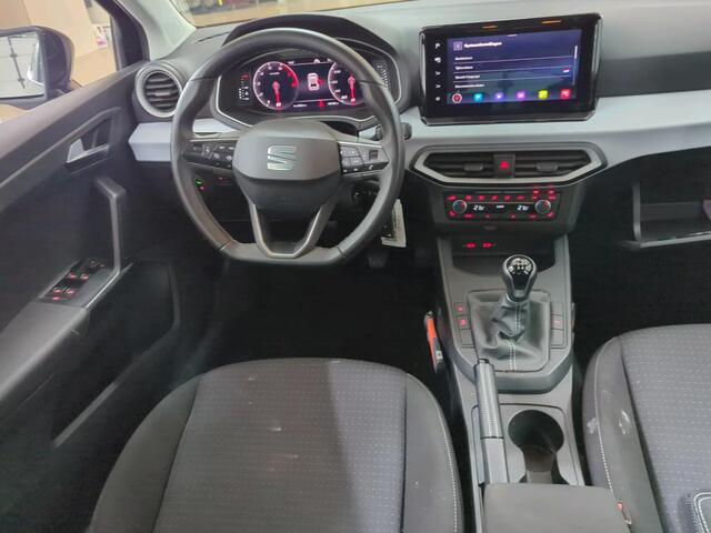 Seat IBIZA 1.0 EcoTSI 95pk Style Business Connect / App-connect / Navi / Parkeersensoren achter