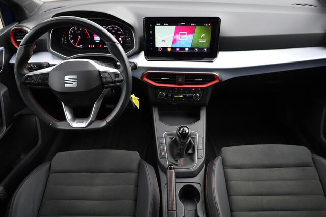 Seat IBIZA 1.0 EcoTSI FR Business Intense NL auto dealer onderhouden 18" lichtmetalen velgen, Full led, Navigatie professional, digital cockpit, camera, parkeersensoren (voor en achter), privacy glas, multifunctioneel stuurwiel, cruise control, LED dagrijverlichting