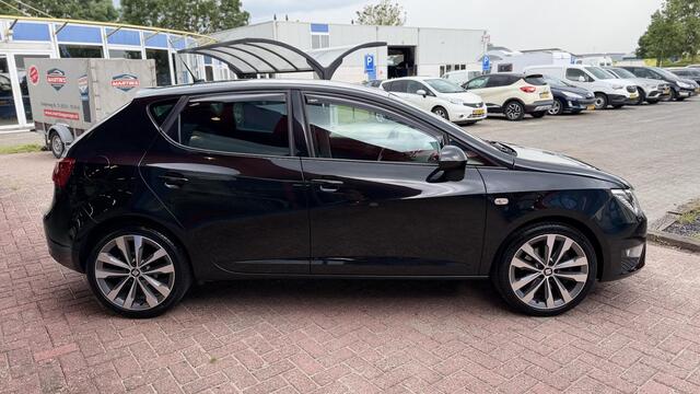 Seat IBIZA 1.0 EcoTSI FR Connect NAVI CLIMA CRUISE SPORT 5DEURS