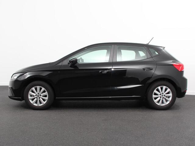 Seat IBIZA 1.0 MPI Style Navigatie Apple Carplay/Android Auto Climate Control Cruise Control Stoelverwarming Lichtmetalen velgen