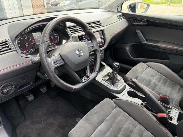 Seat IBIZA 1.0 TSI FR Business Intense | Pano | LED | Parkeer sensor | Draadloos opladen |