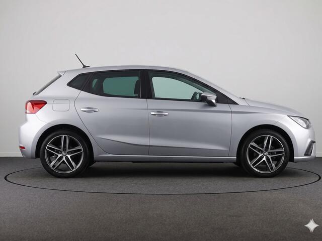 Seat IBIZA 1.0 TSI FR Business Intense | Achteruitrij camera | PDC | Full LED | Navigatie | Apple Carplay of Android Auto