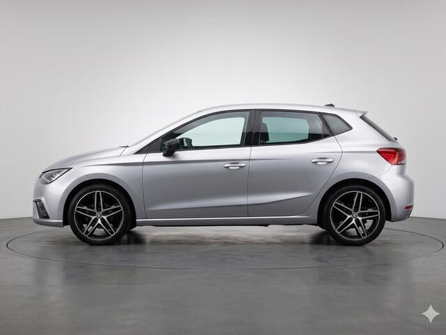 Seat IBIZA 1.0 TSI FR Business Intense | Achteruitrij camera | PDC | Full LED | Navigatie | Apple Carplay of Android Auto