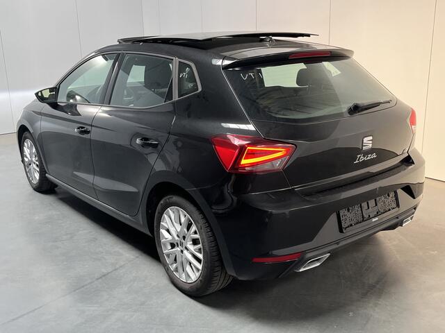Seat IBIZA 1.0 EcoTSI FR / PANO/ PARK.SENSOREN/ STOELVERWARMING/ FULL LINK/ CRUISE/ RIJ-MODI/ DIGITAL DASH/ NAVI/ DAB/ CLIMA/ LED/ 16'' LMV