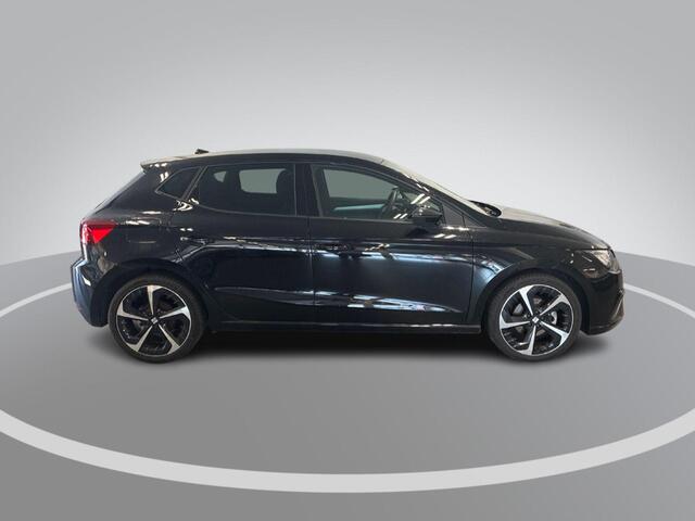 Seat IBIZA 1.0 EcoTSI 115pk DSG FR Business Connect · Camera · Keyless · Stoelverwarming · Apple/Android Car Play · Sfeerverlichting · 18"Velgen ·