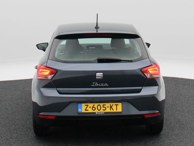 Seat IBIZA 1.0 EcoTSI Style | Cruise Control | CarPlay | Parkeersensoren | 15 Inch | 44.934 Km !!