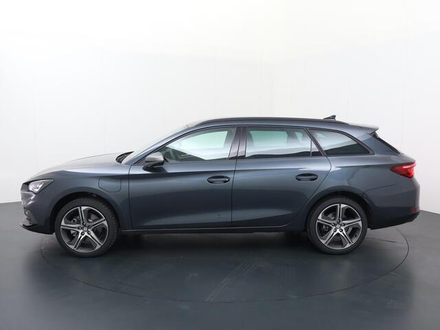 Seat LEON Sportstourer FR PHEV First Edition 1.5 TSI eHybrid 150kW / 204p k 6 versn. DSG