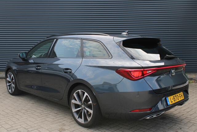 Seat LEON Sportstourer 1.5 eTSI FR Launch Edition Leer/Alcantara Adaptive-Cruise Full-Led Camera