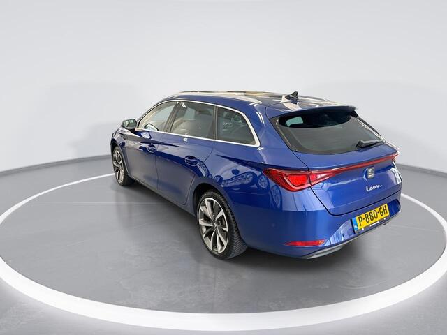 Seat LEON Sportstourer 1.4 Tsi 204pk DSG eHybrid PHEV FR Business Intense · Camera · Apple/Android Car Play · Navigatie · Elek.Bestuurdersstoel · Dodehoek detectie · 18'' Inch ·