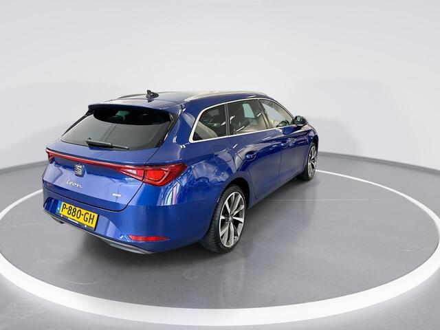 Seat LEON Sportstourer 1.4 Tsi 204pk DSG eHybrid PHEV FR Business Intense · Camera · Apple/Android Car Play · Navigatie · Elek.Bestuurdersstoel · Dodehoek detectie · 18'' Inch ·