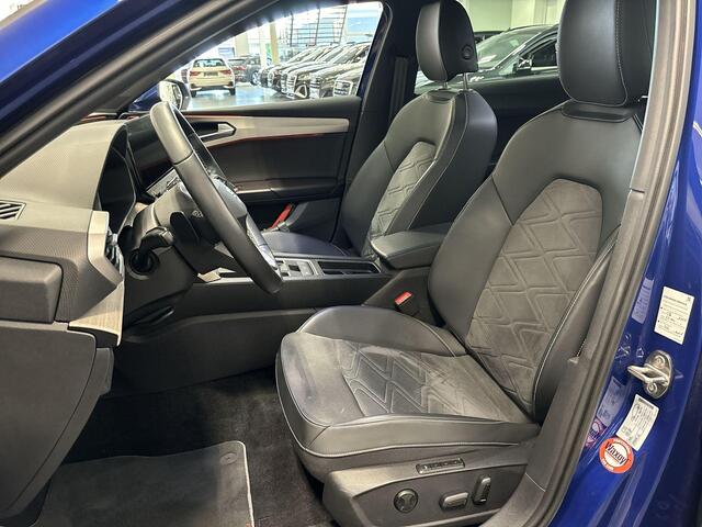 Seat LEON Sportstourer 1.4 Tsi 204pk DSG eHybrid PHEV FR Business Intense · Camera · Apple/Android Car Play · Navigatie · Elek.Bestuurdersstoel · Dodehoek detectie · 18'' Inch ·