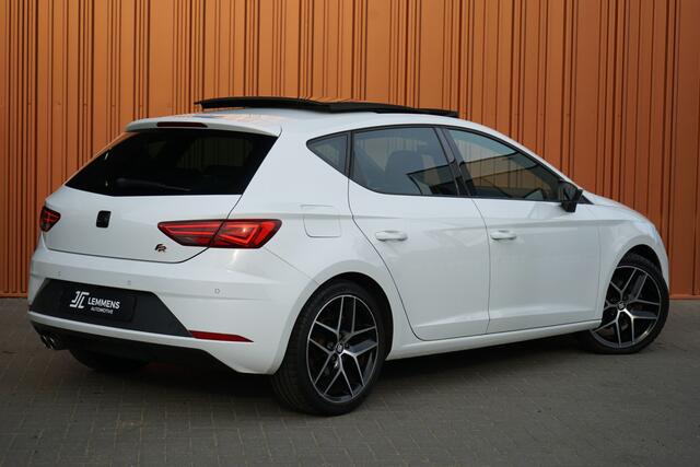 Seat LEON FR 1.4 TSI 150PK DSG Panodak ACC Carplay Camera DAB
