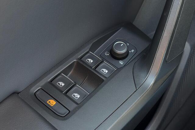 Seat LEON Sportstourer 1.4 TSI eHybrid PHEV FR - Adaptive Cruise - Navigatie - Camera - Stoelverwarming - Rijklaar