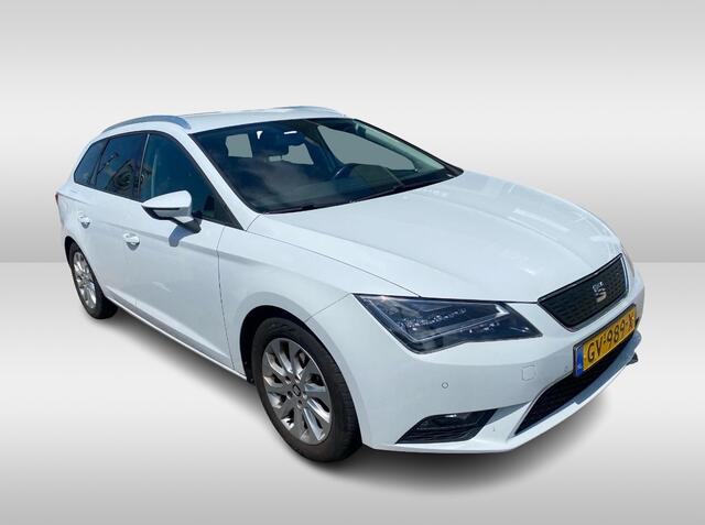 Seat LEON ST 1.0 EcoTSI Style Connect / Trekhaak / Camera / Navigatie / 16'' / LED Koplampen / Cruise Control / Geitnt glas