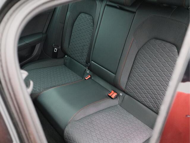 Seat LEON Sportstourer 1.5 TSI FR Launch Edition/ lage km/ zeer mooi!