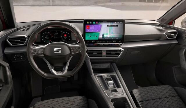 Seat LEON Sportstourer 1.5 TSI e-Hybrid FR Business 'Black Pack' / Wegklapbare trekhaak / Safe & Driving Pack