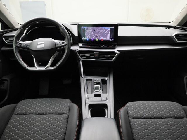 Seat LEON Sportstourer 1.4 TSI eHybrid 204PK PHEV FR Business Intense · Navigatie · Apple Car Play · Stoel- & stuurverwarming