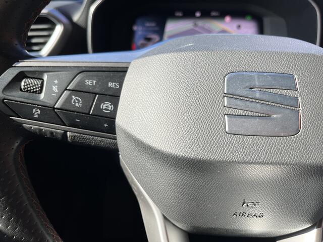 Seat LEON 1.4 TSI eHybrid PHEV FR // ADAPTIVE CRUISE // CAMERA // CLIMA // NAVI // APPLE CARPLAY - ANDROID AUTO //
