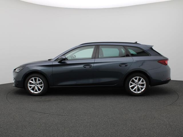 Seat LEON Sportstourer 1.5 eTSI Style Business Intense 150PK DSG Adaptive Cruise Control, Navigatie, Achteruitrijcamera, Getint Glas, Trekhaak, 16" LM Velgen