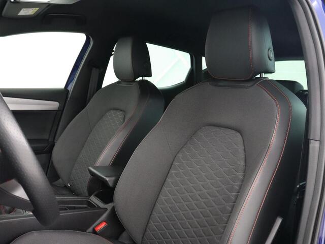 Seat LEON 1.5 TSI FR Intens | Stoelverwarming | Camera | Keyless | Stuurverwarming | Carplay | Digital Cockpit | Full LED