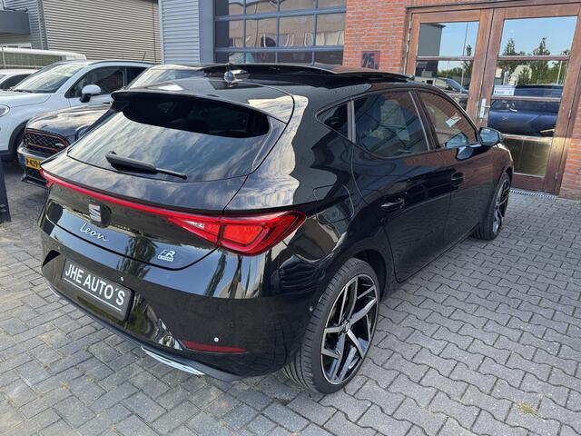 Seat LEON 1.4 TSI eHybrid PHEV FR | PANO | VOL OPTIES! |