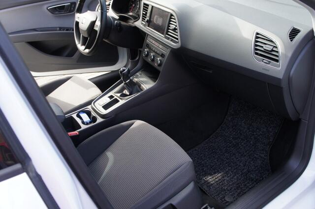 Seat LEON 1.0 TSI STYLE ULT.ED 1eEIG NAVI/CAM/CRUISE/KEYLESSENTRY/PDC PERFECTE STAAT