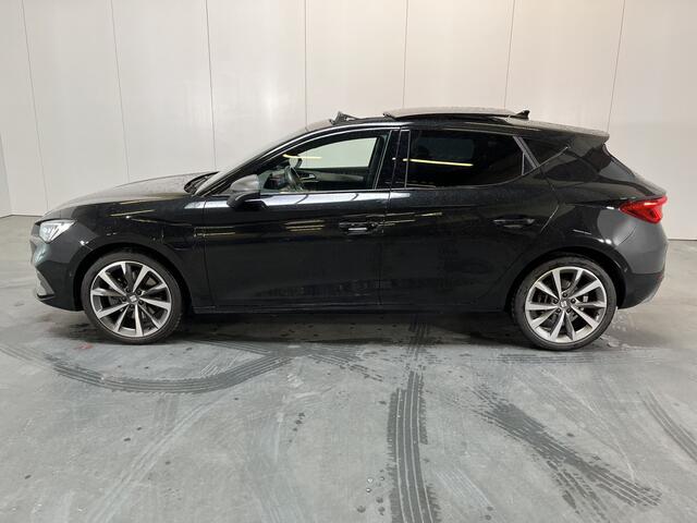 Seat LEON 1.4 TSI eHybrid PHEV FR Business Intense / AUTOMAAT/ PANO/ CAMERA/ PARK. SENSOREN/ DODE HOEK/ KEYLESS/ DCC/ LED/ STUURVERWARM./ FULL LINK/ ADAPT. CRUISE/ VIRTUAL COCKPIT/ NAVI/ CLIMA/ DAB/ 18" LMV