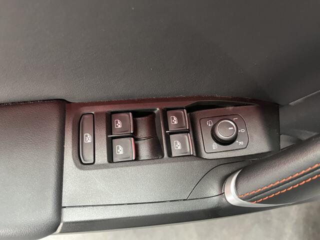 Seat LEON Sportstourer 1.4 TSI eHybrid PHEV FR Business Intense / AUTOMAAT/ CAMERA/ PARK. SENSOREN/ MEMORY SEATS/ DODE HOEK/ KEYLESS/ LED/ STOEL-STUURVERWARM./ ADAPT. CRUISE/ FULL-LINK/ NAVI/ CLIMA/ DAB/ 18" LMV